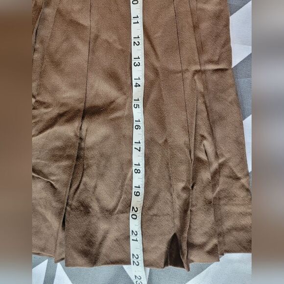 Di Benedetto size 6 womens brown pleated lined skirt - Picture 3 of 6